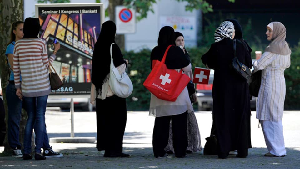 Junge Musliminnen in der Schweiz.
