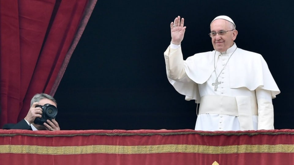 Papst Franziskus I setzt für den Kampf gegen die Armut ein.