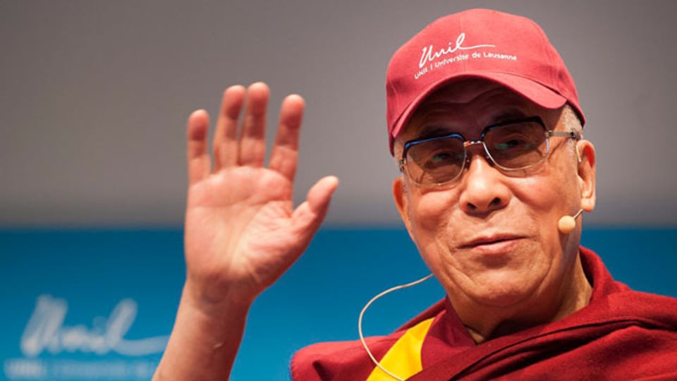 Der Dalai Lama bei seinem Besuch in der Universität Lausanne.