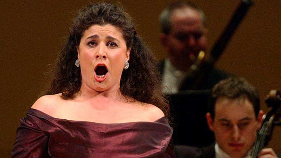 Kann einen Ton auch mal 19 Sekunden lang halten: Opernsängerin Cecilia Bartoli.