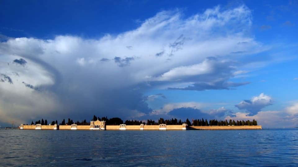 Die Insel San Michele bei Venedig.
