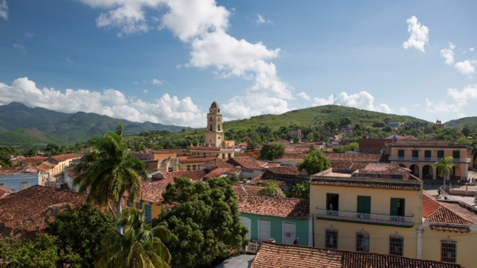 Ein Hauch Karibik: Über den Dächern von Trinidad, Kuba.