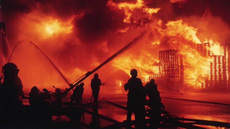 In der Nacht auf den 1. November 1986 brach in einer Fabrikationshalle der Chemiefabrik von Sandoz ein Brand aus.