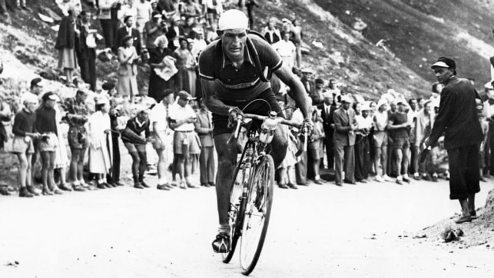 Tour de France 1948 – Der Italiener Gino Bartali gewinnt zum zweiten Mal in Folge das Rennen.