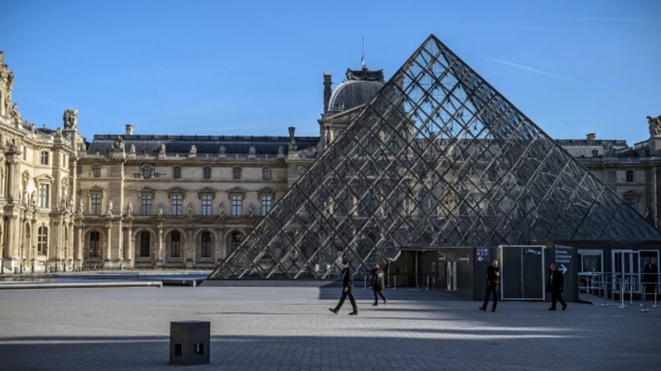 Schauplatz der ersten Episode: Le Louvre in Paris.