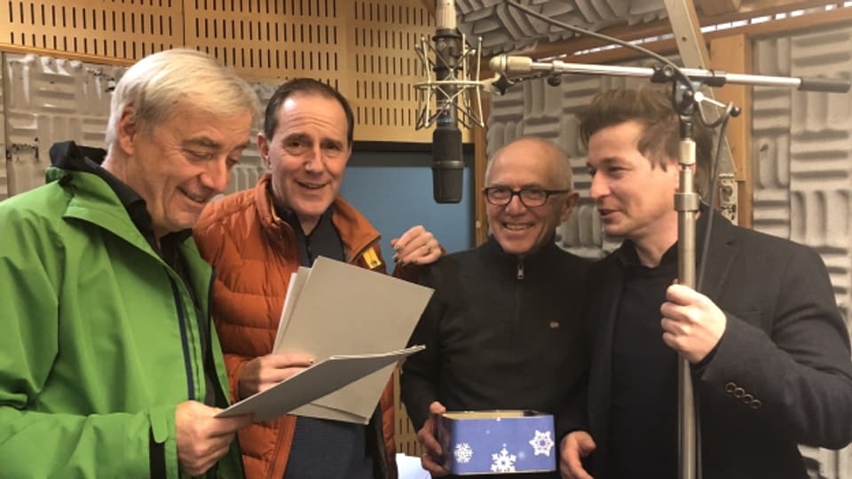 Ueli Jäggi, Stefan Kurt, Geri Dillier und Arno Camenisch während der Aufnahmen.