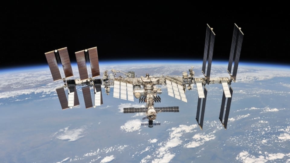 Ziel der Kochastronautin: Die Raumstation ISS.