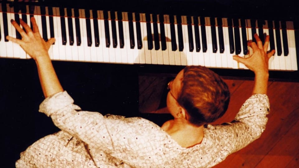 Die Pianistin Myra Melford war zuerst Begleiterin von Leroy Jenkins.