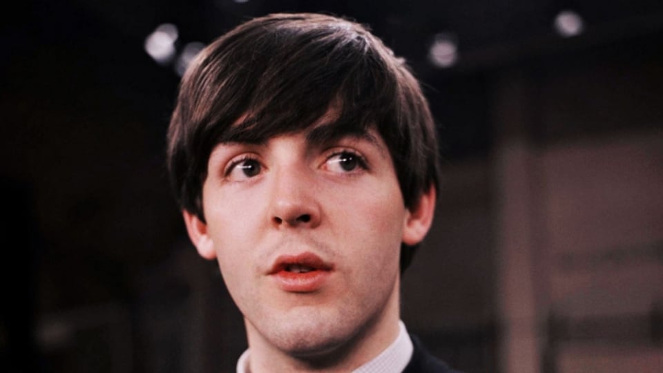 Paul McCartney am Set der «Ed Sullivan Show» 1964.