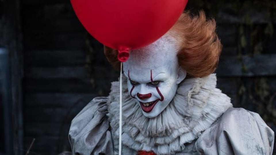 Bill Skarsgård als Clown Pennywise in «It»