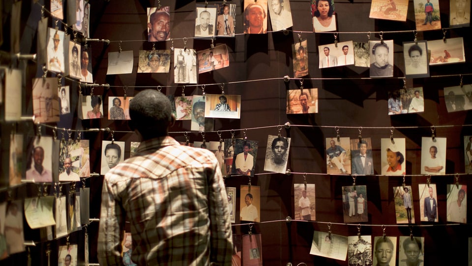 Fotos von Kriegsopfern im «Genocide Memorial Centre» in Kigali, Ruanda.