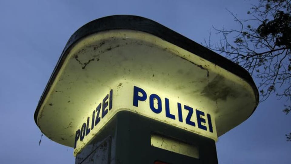Gesellschaftsredaktor Raphael Zehnder begleitete die Kantonspolizei bei der Nachtpatrouille. Dabei ist viel passiert.