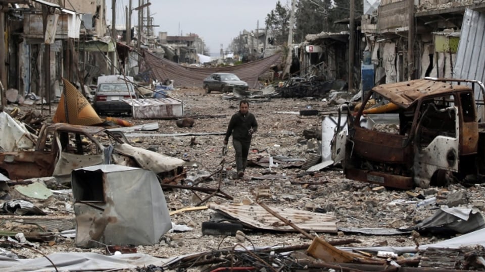 Die syrische Stadt Kobani, bombardiert vom Islamischen Staat.