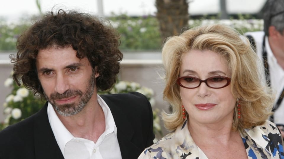 Rabih Mroué mit Catherine Deneuve 2008 bei den Filmfestspielen in Cannes