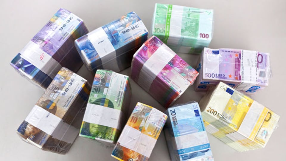 Geld gibt's en masse: Wieso?