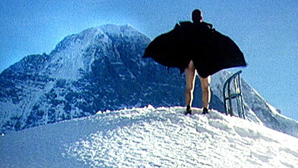 Filmstill aus dem Film «The Flasher From Grindelwald», der in Solothurn im Rahmen des Programms «Berg-Experimente» gezeigt wird.