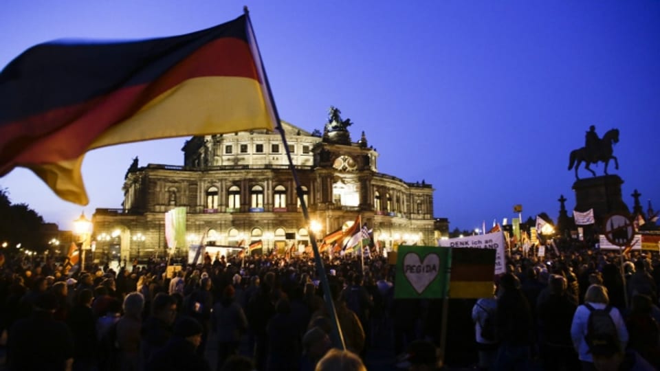 Die rechte Pegida-Bewegung hat seit der ersten Kundgebung 2014 in Dresden Tausende Anhänger gefunden.