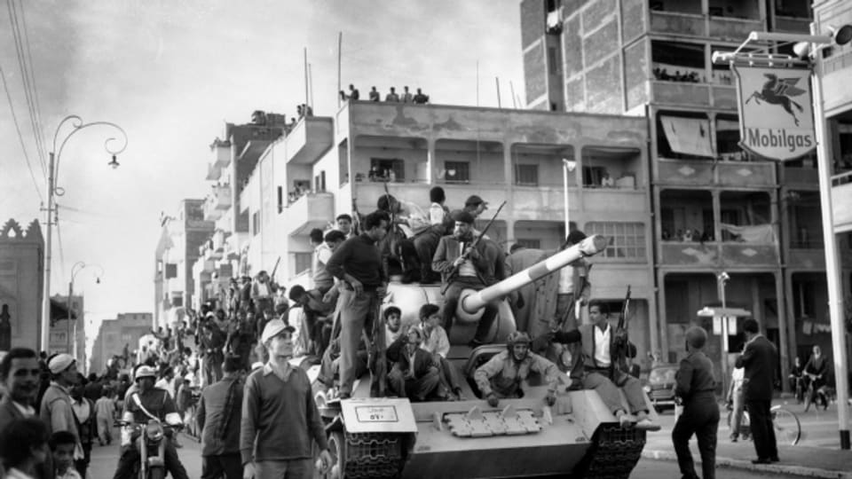 1956 war ein ereignisreiches Jahr. Unter anderem für Ägypten auf Grund der Suez-Kriese.