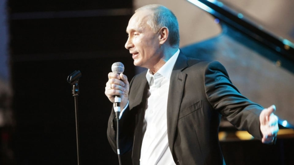 Singen, jagen, Judo oder Eishockey: Gibt es etwas, dass Vladimir Putin nicht kann?