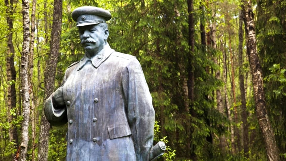 Stalin Statue im Grutas Park in Litauen – Spuren der Besetzung durch die Rote Armee.