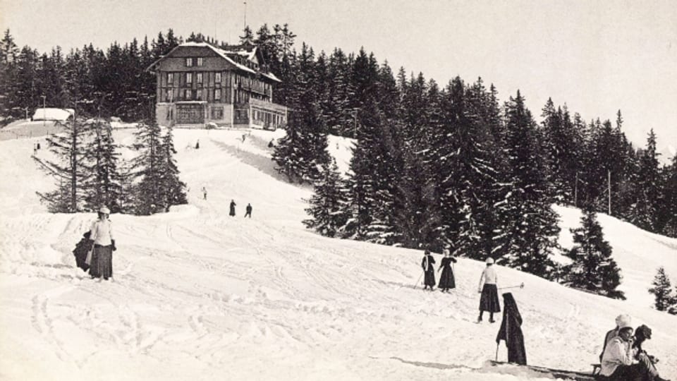 Auch schon um 1935 verbrachten viele Schweizer und Schweizerinnen ihre Ferien in den Bergen – hier zum Beispiel im Wallis.