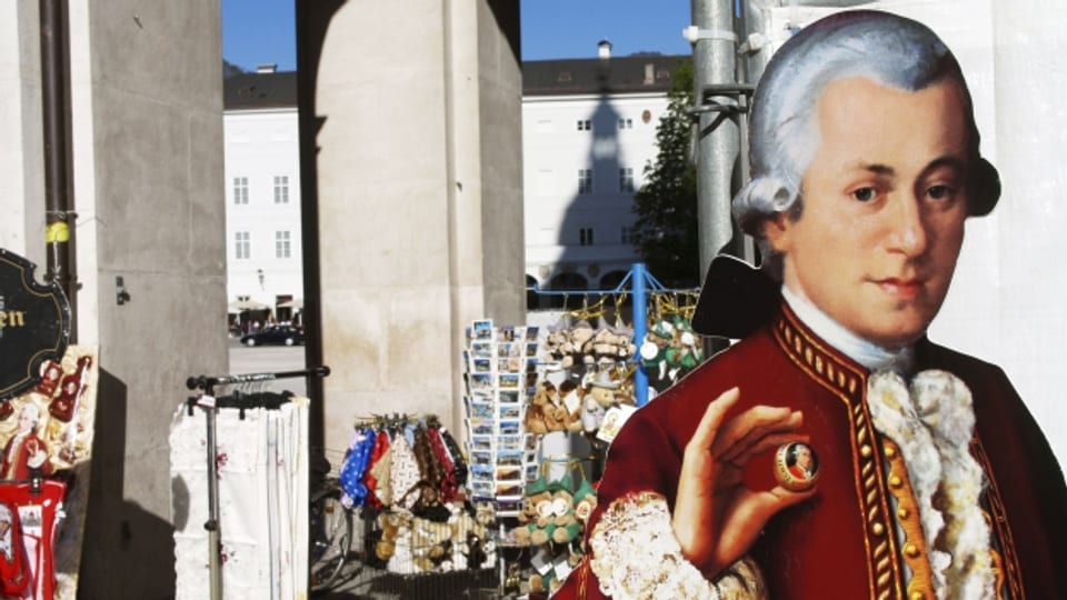 Wenn Mozart das wüsste, dass er mal Touristen Süssigkeiten näher bringen soll!