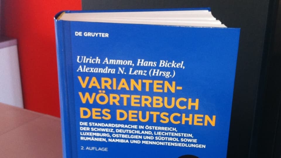 Das Variantenwörterbuch des Deutschen verzeichnet die Unterschiede im Vokabular der verschiedenen deutschen Standardsprachen.