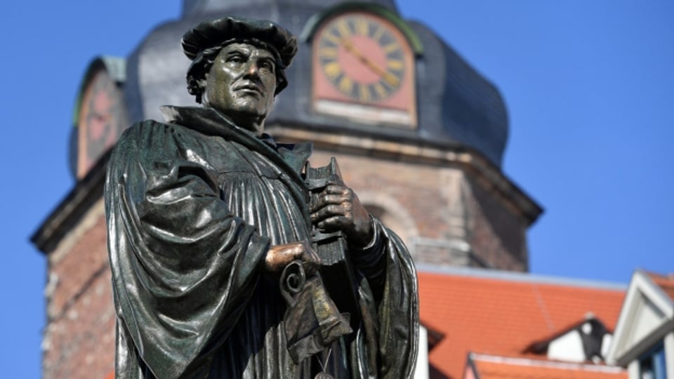 Lutherstatue in Martin Luthers Geburtsort Eisleben