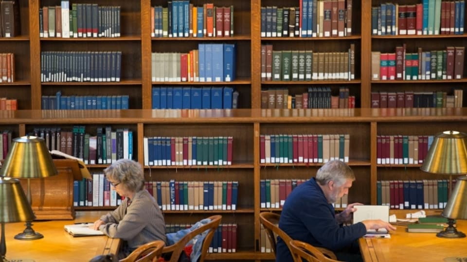 US-Dokumentarfilmregisseur Frederick Wiseman zeigt in drei Stunden den regen Kulturbetrieb der Stadtbibliothek in New York.