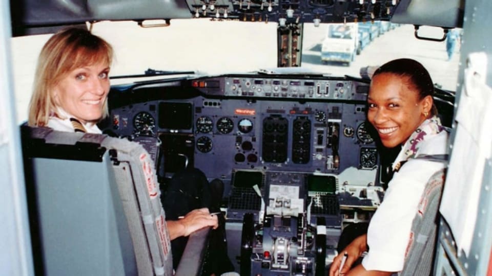 Regula Eichenberger denkt gerne an diesen Flug mit Irene Helbongo: «Viele Passagiere haben uns die Hand geschüttelt.»