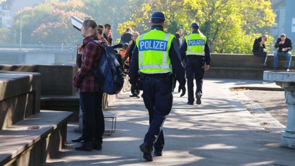 Die Basler Polizei ist unterwegs