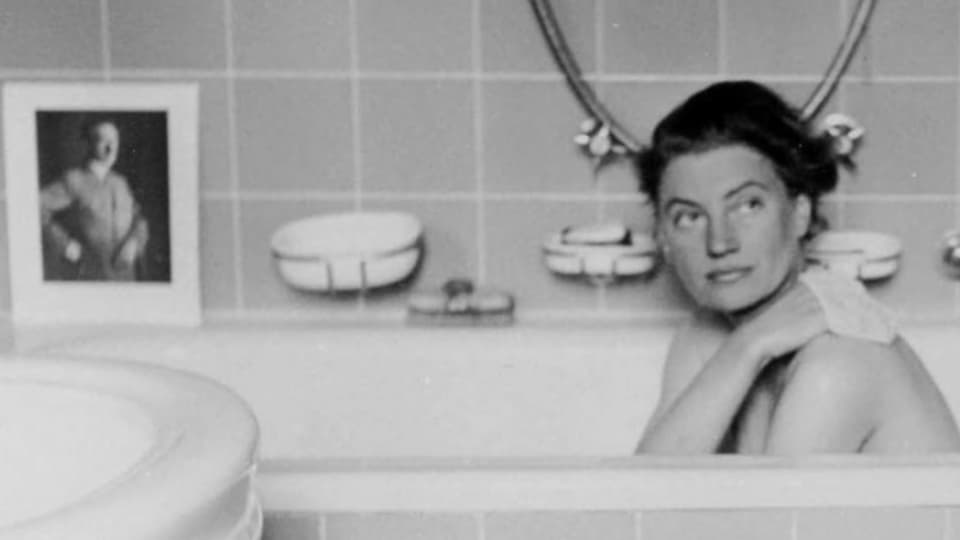 Fotografin Lee Miller: Die Frau in Hitlers Badewanne - Kontext - SRF