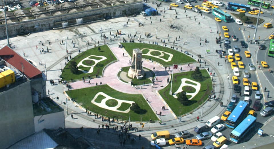 Der westliche Teil des Taksim-Platzes mit dem «Denkmal der Republik».
