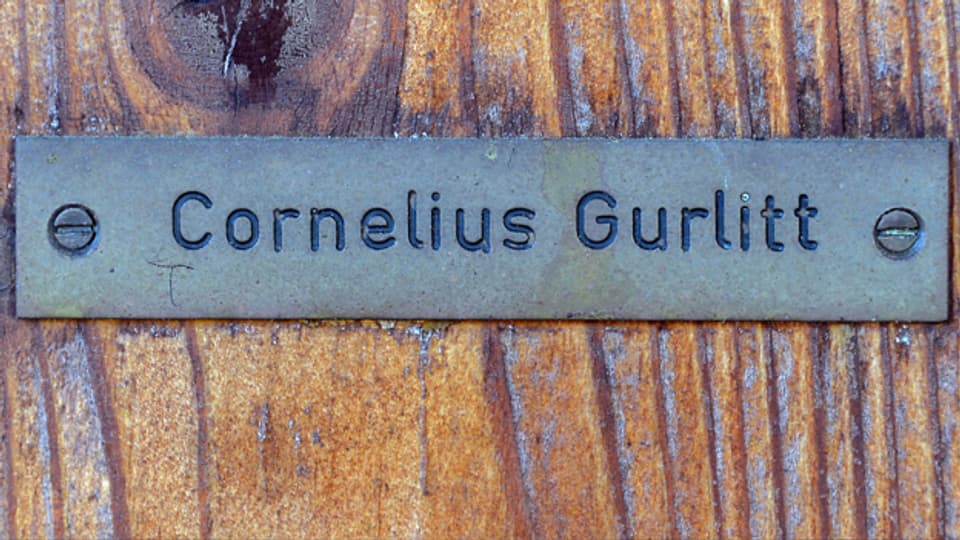 Das Namensschild von Gurlitt an seinem Haus in Salzburg, wo zusätzlich über 200 Kunstgegestände sichergestellt wurden.