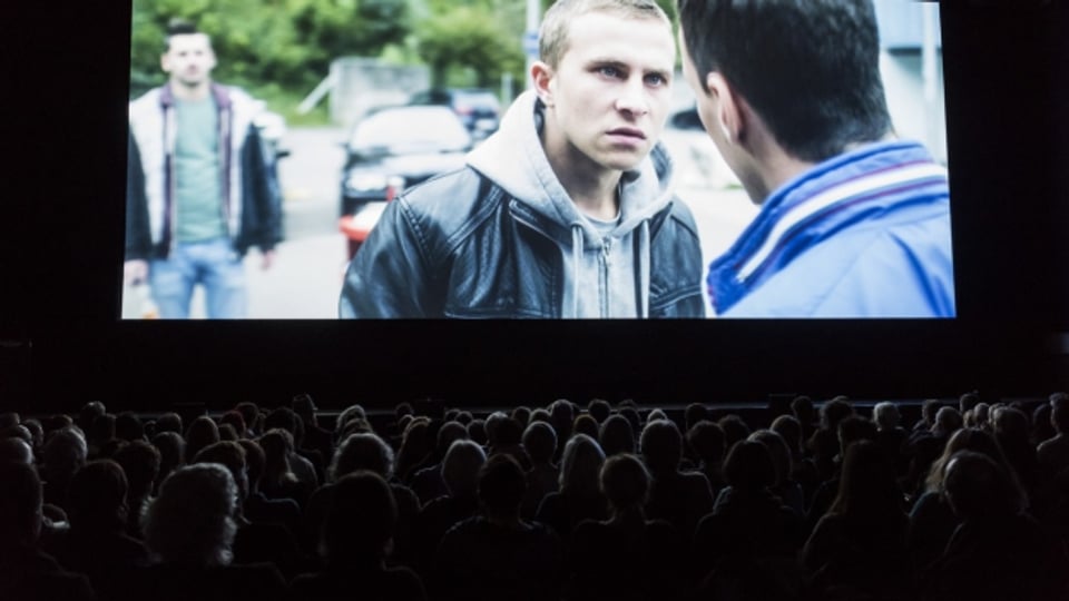 Das Publikum geniesst den Film «Driften» an den Solothurner Filmtagen 201