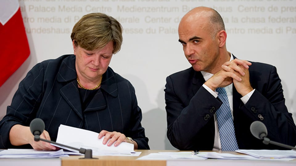 Isabelle Chassot, Direktorin Bundesamt für Kultur BAK und Bundesrat Alain Berset, Vorsteher des Eidgenössischen Departements des Innern EDI.