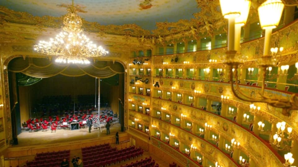 Italien spart bei der Musik: Leere Stühle im Gran Teatro La Fenice in Venedig.
