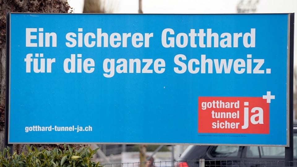 Ende Februar wird darüber abgestimmt, ob am Gotthard-Tunnel eine zweite Röhre gebaut wird.