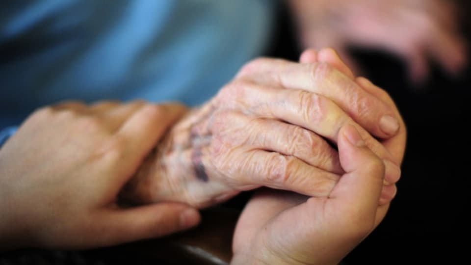 Das lange Warten auf die Alzheimer-Impfung und Demenz-Pille