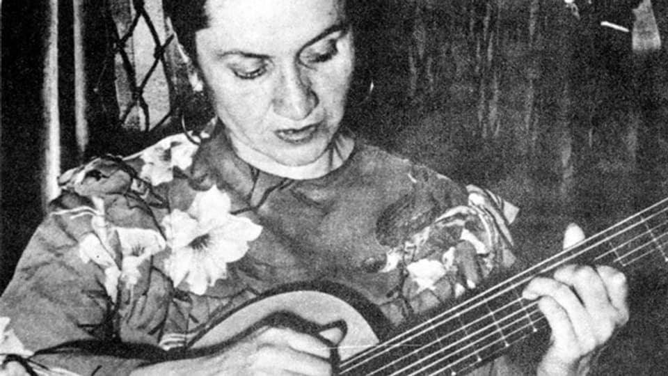 Violeta Parra in París im Jahr 1953.