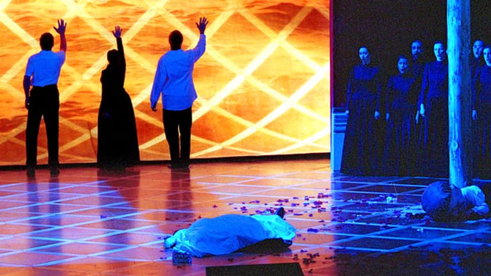 Szene aus der Oper «Iphigenie en Tauride» im Opernhaus Zürich (April 2001).