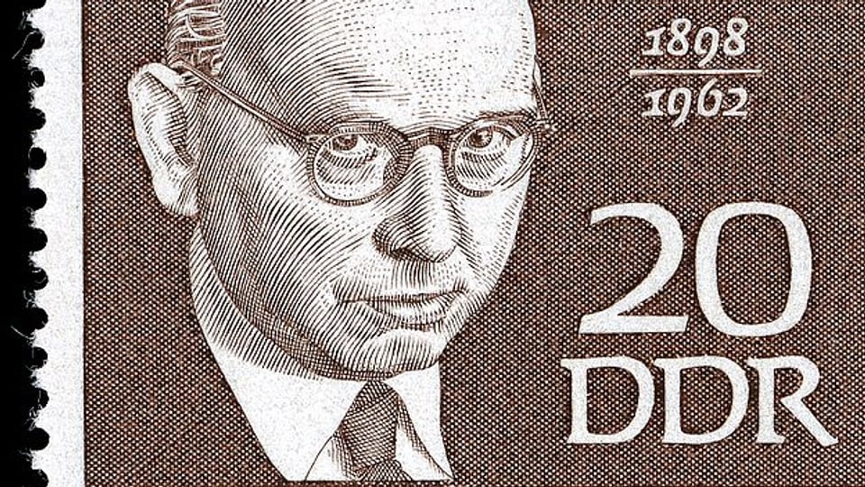Hanns Eisler auf einer Briefmarke.