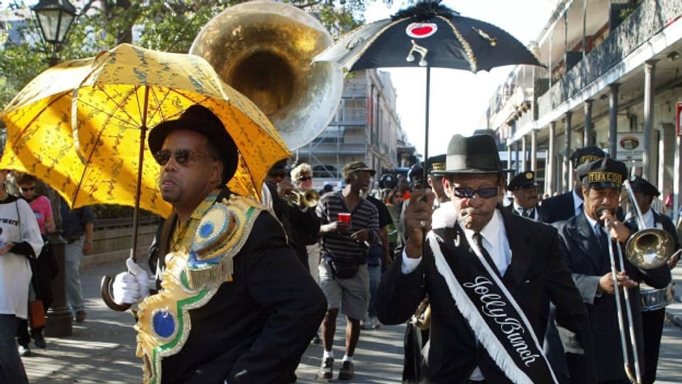 Ein musikalischer Trauermarsch in New Orleans im Gedenken an die Opfer des Hurrikans Katrina, 2006.