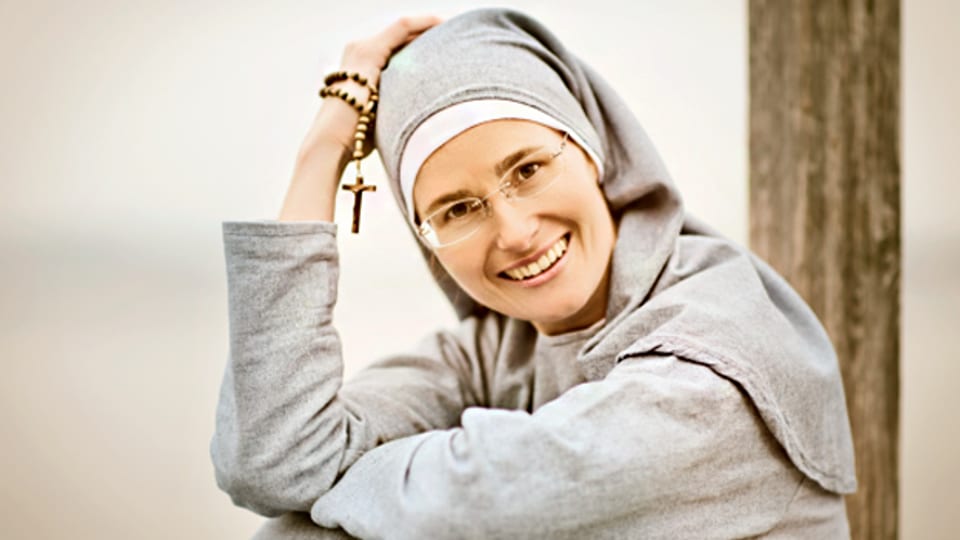 Eine Nonne, die bloggt: Veronika Ebnöther auf ihrer Website.