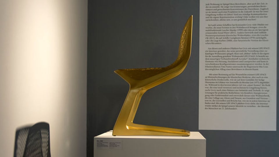 «Myto» (Freischwinger) von Konstantin Grcic in der Ausstellung im Vitra Design Museum in Weil am Rhein.