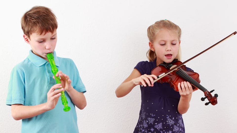 Vorbild Venezuela: «Superar» stellt Schweizer Kindern gratis Musikinstrumente zur Verfügung.