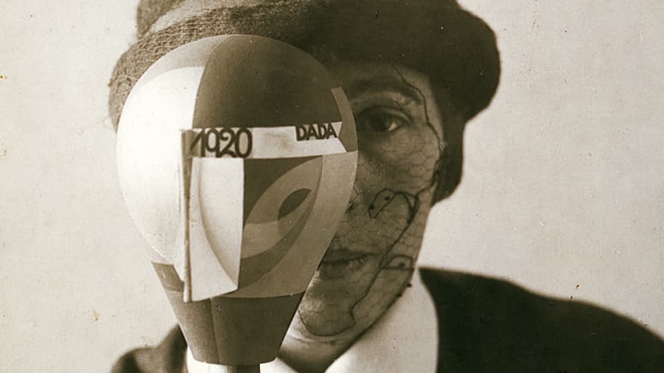 Sophie Taeuber-Arp: Porträt mit Dada-Kopf, 1920.