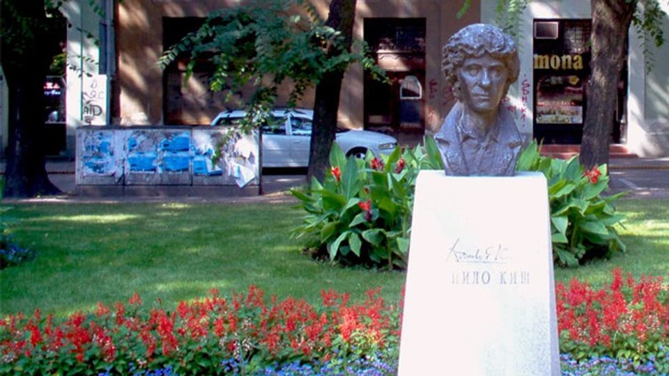 Büste des verstorbenen Schriftstellers Danilo Kiš in seiner Geburtsstadt Subotica.