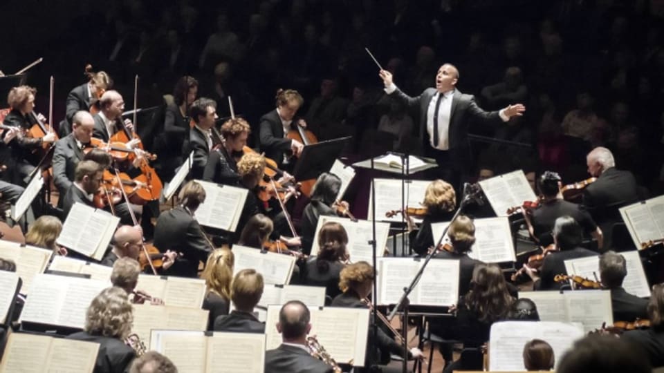 Das Rotterdam Philharmonic Orchestra spielt Kompositionen der Mahlers.