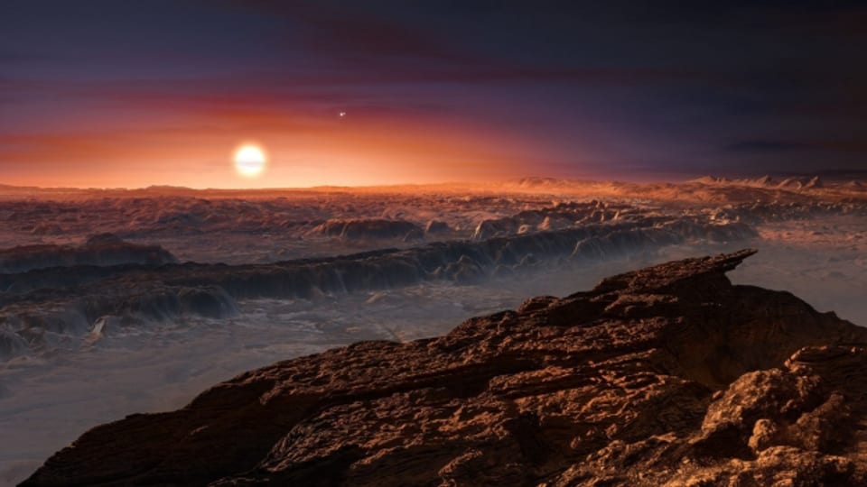 Karge Steinlandschaft eines Planeten, am Horizont geht die Sonne auf.